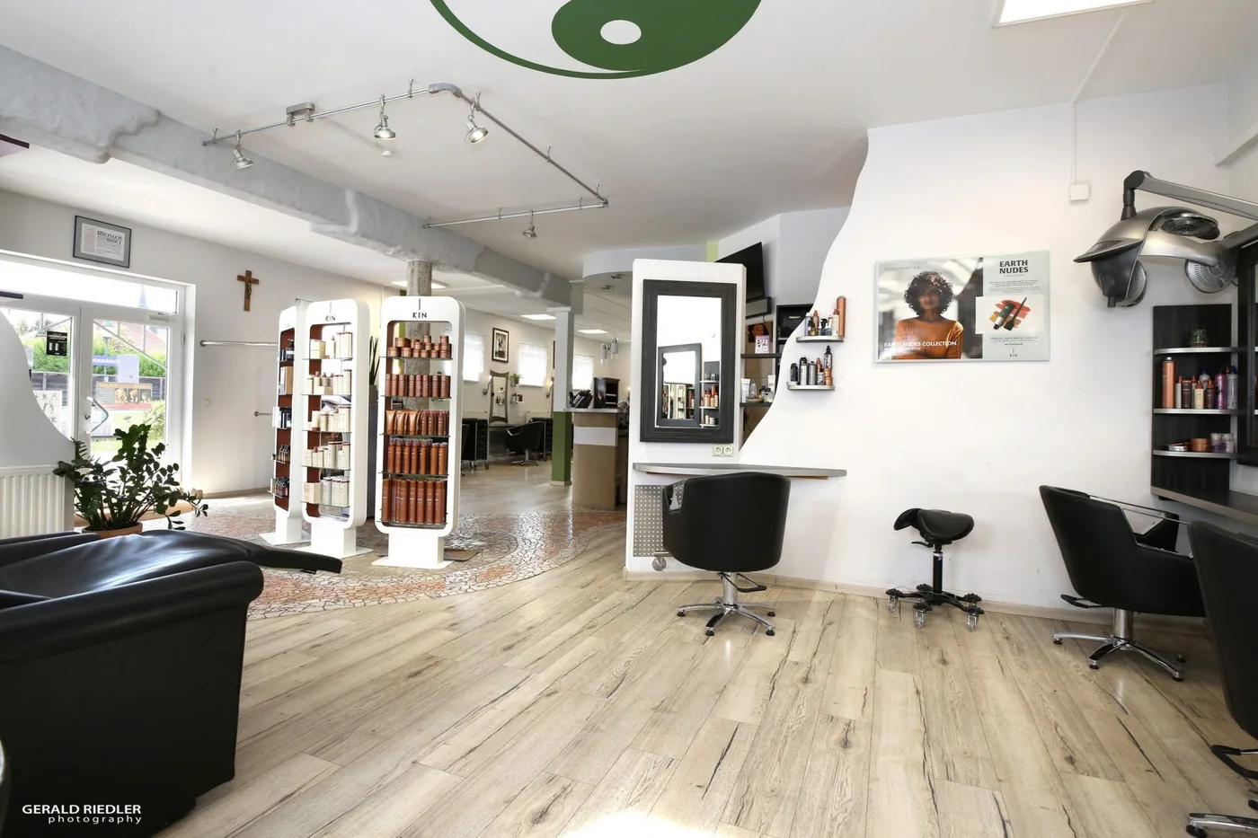 Le Figaro Petzenkirchen Salon