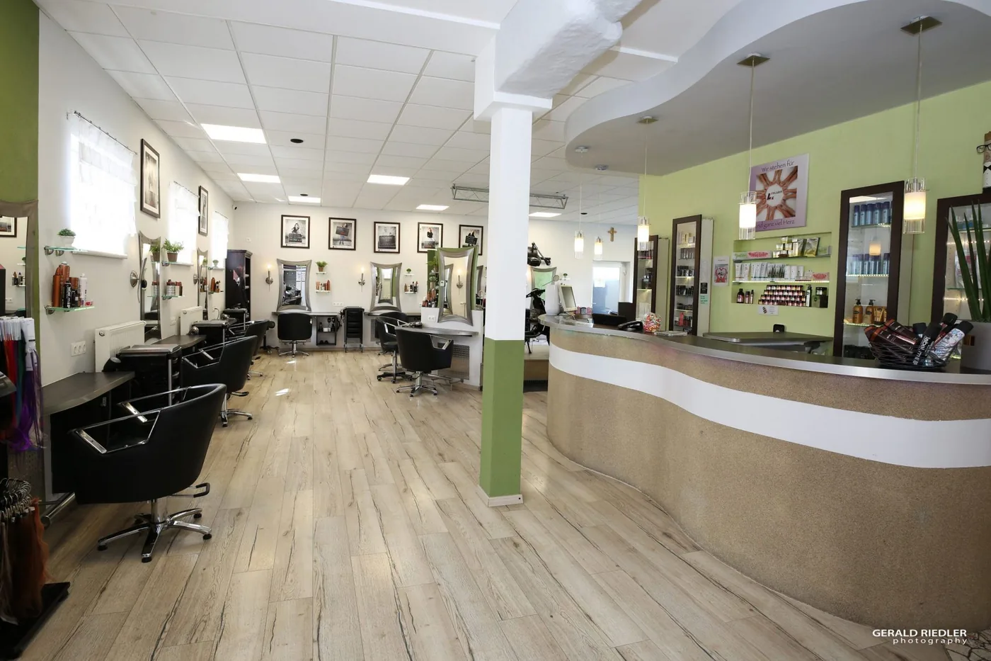 Le Figaro Petzenkirchen Salon
